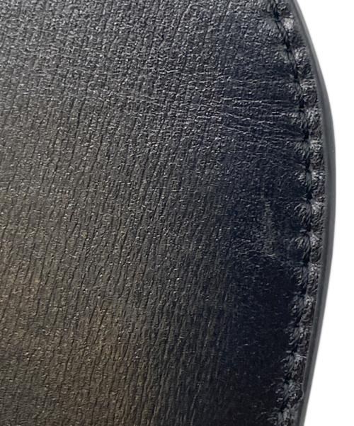 JIL SANDER（ジルサンダー）JIL SANDER (ジルサンダー) エンボスロゴ ハートシェイプレザーポーチ ブラックの古着・服飾アイテム