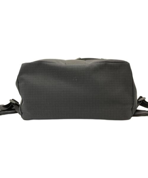 Acne（アクネ）Acne (アクネ) R/S デイパック ブラックの古着・服飾アイテム