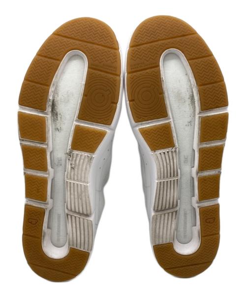 on（オン）On (オン) THE ROGER Advantage ホワイト サイズ:11.5の古着・服飾アイテム