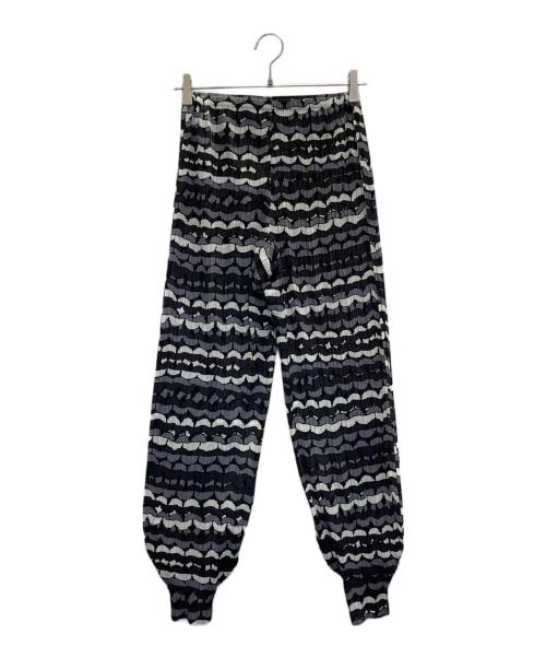 PLEATS PLEASE（プリーツプリーズ）PLEATS PLEASE (プリーツプリーズ) 総柄ニッカポッカ ブラック サイズ:3の古着・服飾アイテム