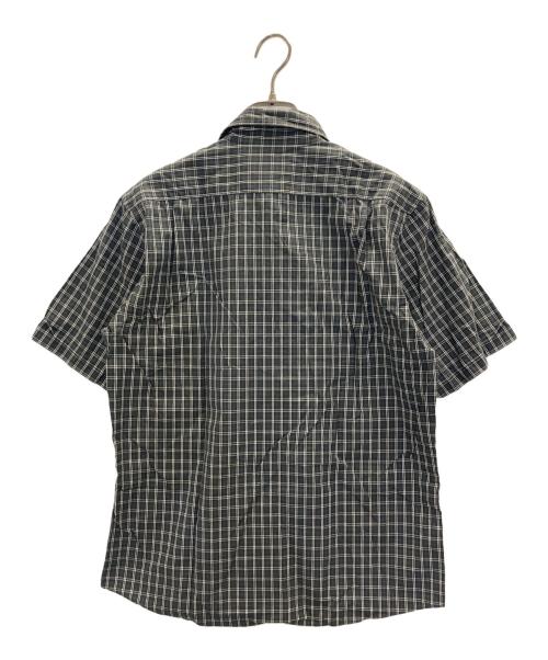 BURBERRY BLACK LABEL（バーバリーブラックレーベル）BURBERRY BLACK LABEL (バーバリーブラックレーベル) 刺繍半袖チェックシャツ グレー サイズ:2の古着・服飾アイテム