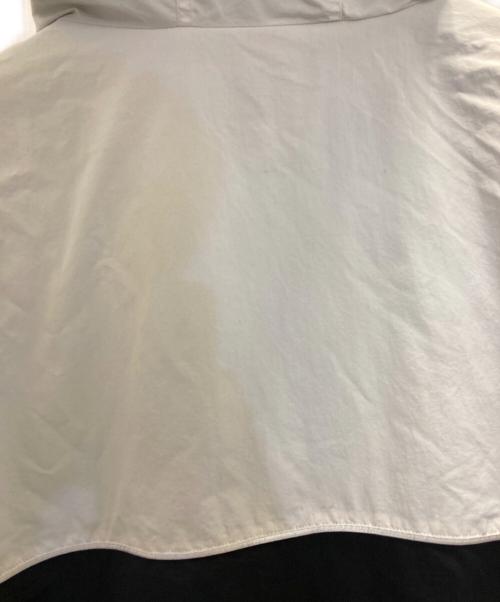 stussy（ステューシー）stussy (ステューシー) Reflective Sports Pullover アイボリー サイズ:XLの古着・服飾アイテム