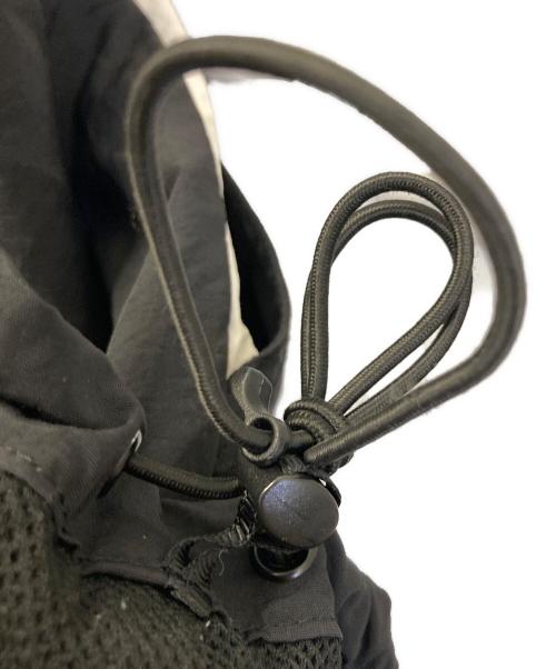 stussy（ステューシー）stussy (ステューシー) Reflective Sports Pullover アイボリー サイズ:XLの古着・服飾アイテム