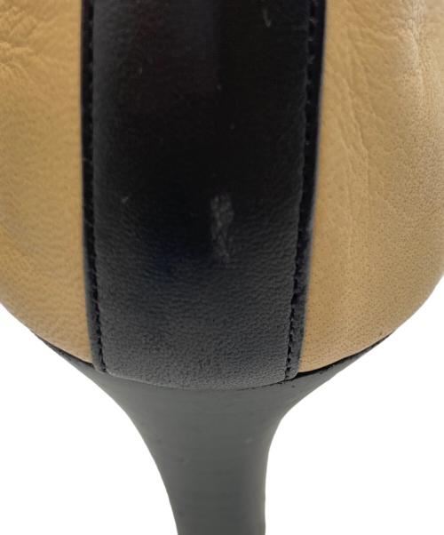 CHANEL（シャネル）CHANEL (シャネル) リボンバイカラーココマークパンプス ベージュ サイズ:38　1/2の古着・服飾アイテム