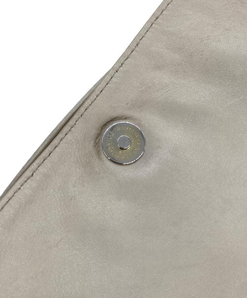 CELINE（セリーヌ）CELINE (セリーヌ) オールドレザーサークルバックルショルダーバッグ アイボリーの古着・服飾アイテム