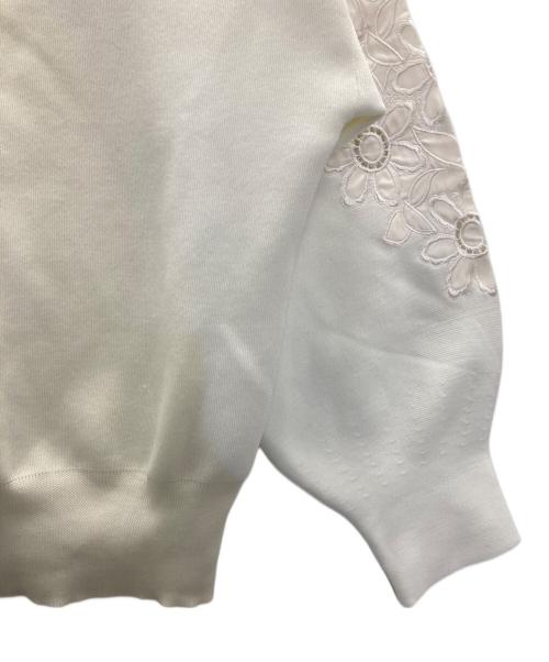 M'S GRACY（エムズグレイシー）M'S GRACY (エムズグレイシー) エンブロイダリーニット ホワイト サイズ:38の古着・服飾アイテム