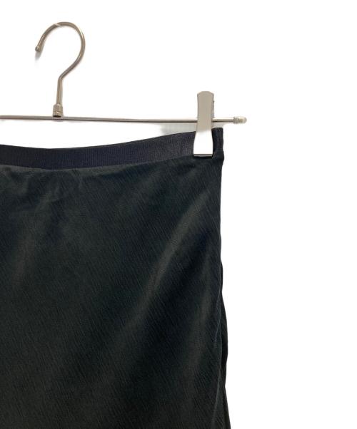 anuans（アニュアンス）anuans (アニュアンス) キュプラサテンナロースカート ブラック サイズ:Sの古着・服飾アイテム