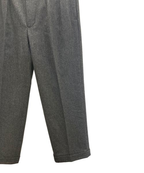 BERNARD ZINS（ベルナール ザンス）BERNARD ZINS (ベルナール ザンス) H8 2タックウールスラックス グレー サイズ:38の古着・服飾アイテム