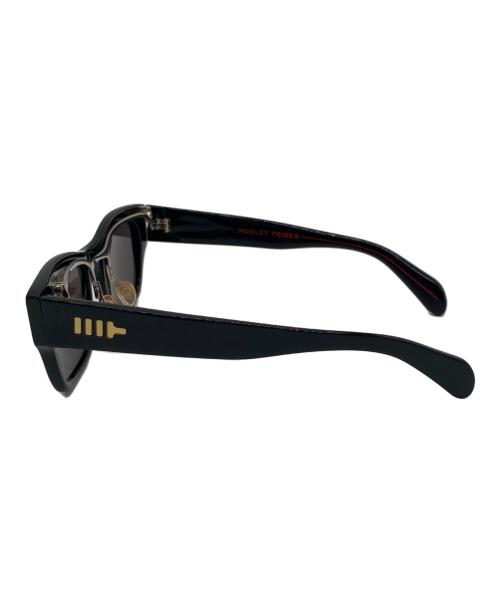 MOSLEY TRIBES（モズリートライブス）MOSLEY TRIBES (モズリートライブス) サングラス ブラックの古着・服飾アイテム