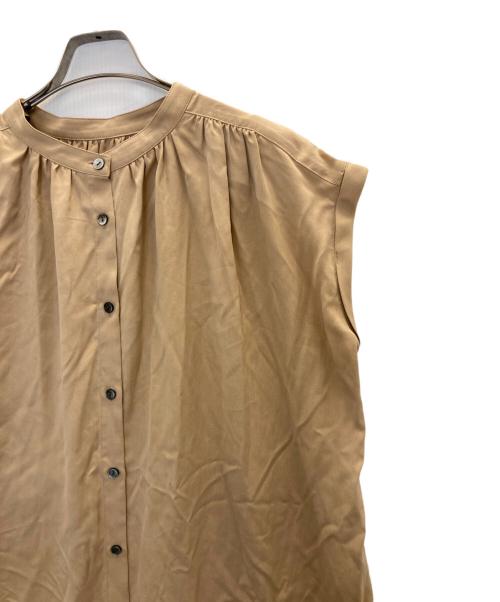 23区（ニジュウサンク）23区 (ニジュウサンク) 2Wayフィブリルツイル ギャザー ワンピース ベージュ サイズ:32の古着・服飾アイテム