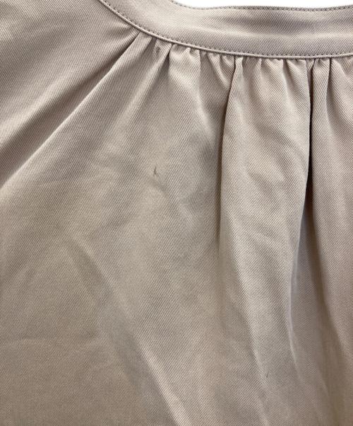 23区（ニジュウサンク）23区 (ニジュウサンク) 2Wayフィブリルツイル ギャザー ワンピース ベージュ サイズ:32の古着・服飾アイテム