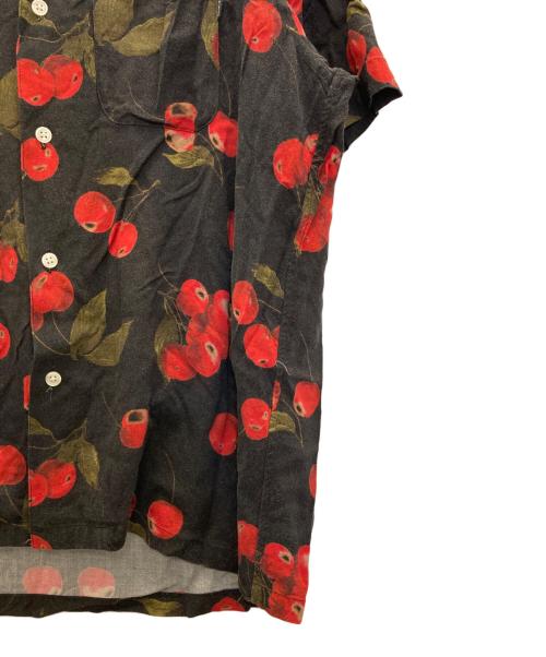 SUPREME（シュプリーム）SUPREME (シュプリーム) Cherry Rayon S/S Shirt ブラック サイズ:Mの古着・服飾アイテム