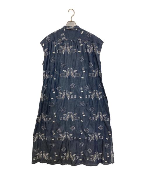 Engineered Garments（エンジニアドガーメンツ）Engineered Garments (エンジニアードガーメンツ) No Sleeve Banded Collar Dress Bird Embroidery Denim インディゴの古着・服飾アイテム