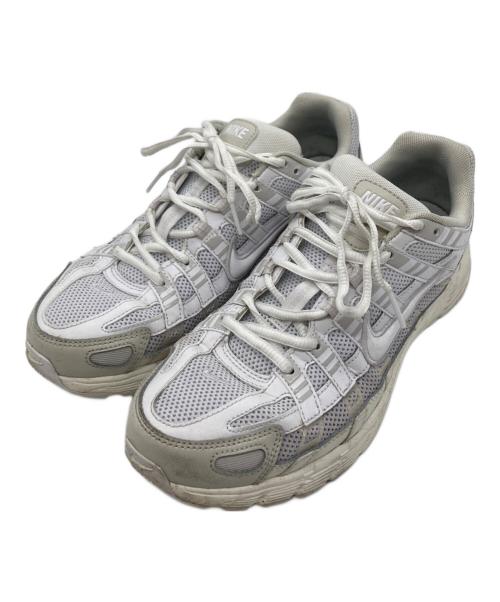 NIKE（ナイキ）NIKE (ナイキ) P-6000 ホワイト サイズ:27.5cmの古着・服飾アイテム