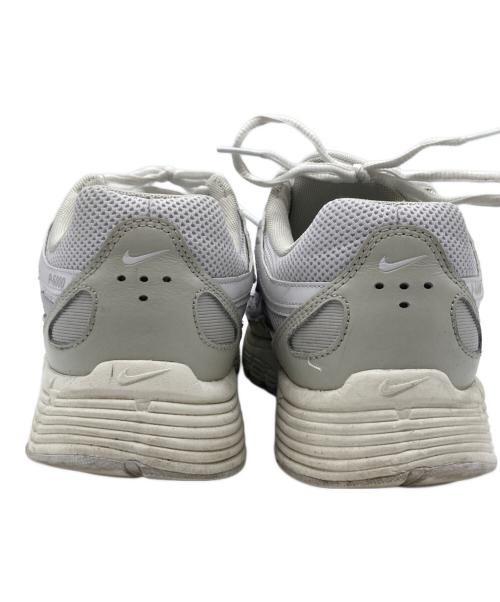 NIKE（ナイキ）NIKE (ナイキ) P-6000 ホワイト サイズ:27.5cmの古着・服飾アイテム