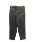 WHITE MOUNTAINEERING (ホワイトマウンテ二アニング) 3TUCK TAPERED PANTS グレー：10000円