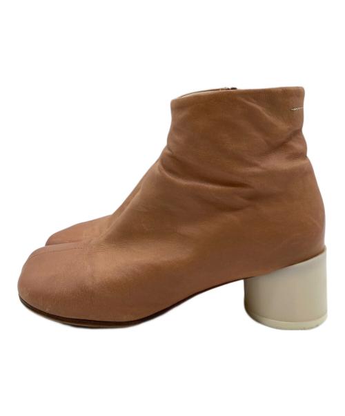 MM6 Maison Margiela（エムエムシックスメゾンマルジェラ）MM6 Maison Margiela (エムエムシックスメゾンマルジェラ) アナトミックアンクルブーツ ベージュ サイズ:35の古着・服飾アイテム