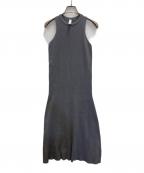 CFCLシーエフシーエル）の古着「PORTRAIT SLEEVELESS DRESS」｜グレー