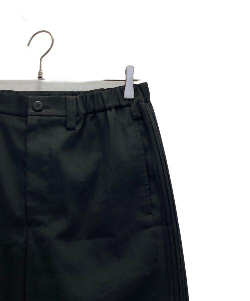 ISSEY MIYAKE MEN（イッセイミヤケメン）ISSEY MIYAKE MEN (イッセイミヤケメン) AIR PLEATS ブラック サイズ:3の古着・服飾アイテム