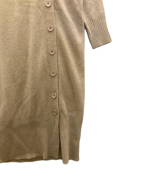 icB（アイシービー）icB (アイシービー) ソフトカシミヤハイネックニットワンピース ベージュ サイズ:Sの古着・服飾アイテム