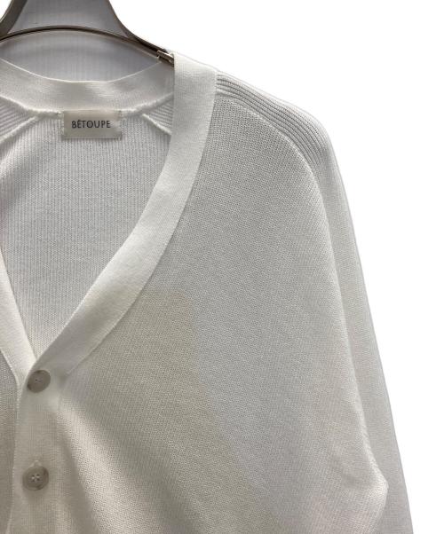 BETOUPE（ベトゥープ）BETOUPE (ベトゥープ) Vネックカーディガン ホワイト サイズ:SIZE　FREEの古着・服飾アイテム