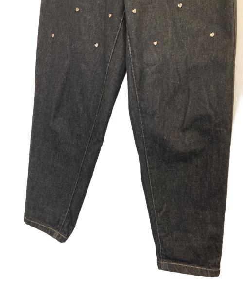 willfully（ウィルフリー）willfully (ウィルフリー) heart rivet & embroidery denim PT インディゴ サイズ:Sの古着・服飾アイテム