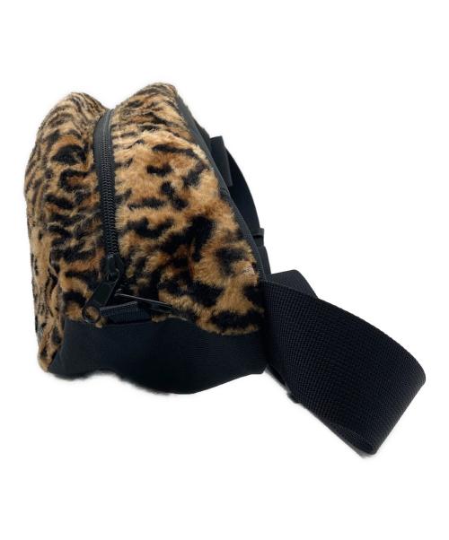 HEAD PORTER（ヘッドポーター）HEAD PORTER (ヘッドポーター) ボディバッグ ベージュの古着・服飾アイテム