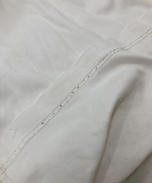 UMBRO（アンブロ）UMBRO (アンブロ) WHITE MOUNTAINEERING (ホワイトマウンテ二アニング) OVERSIZED TーSHIRT ホワイト サイズ:1の古着・服飾アイテム