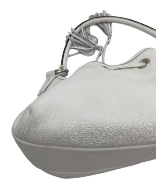 BARNEYS NEWYORK（バーニーズ・ニューヨーク）BARNEYS NEWYORK (バーニーズ・ニューヨーク) フリンジレザーワンショルダーバッグ ホワイトの古着・服飾アイテム