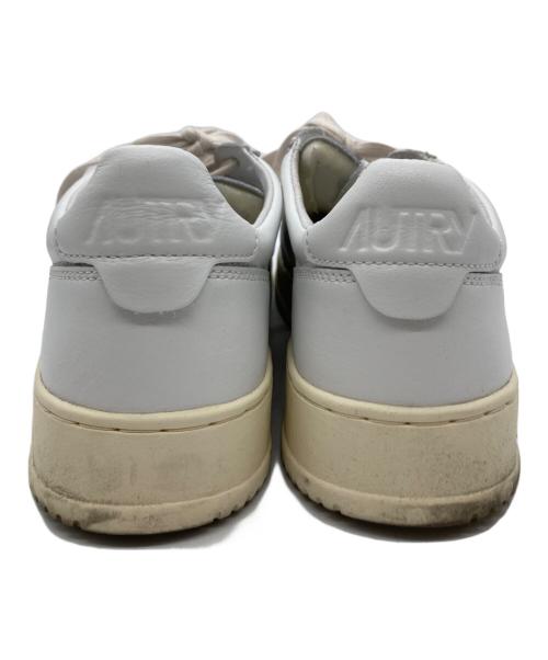 AUTRY（オートリ―）AUTRY (オートリ―) MEDALIST LOW ホワイト サイズ:42の古着・服飾アイテム