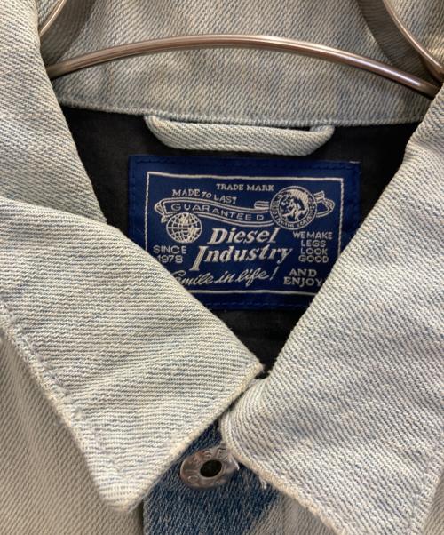 DIESEL（ディーゼル）DIESEL (ディーゼル) パッチワークデニムジャケット インディゴ サイズ:Sの古着・服飾アイテム