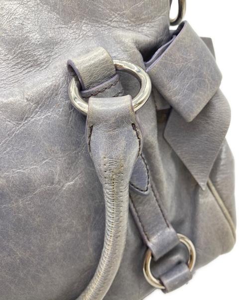 MIU MIU（ミュウミュウ）MIU MIU (ミュウミュウ) サイドリボンヴィッテロラックス ブルーの古着・服飾アイテム