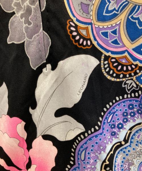 LEONARD（レオナール）LEONARD (レオナール) 総柄ブラウス ブラック サイズ:XLの古着・服飾アイテム