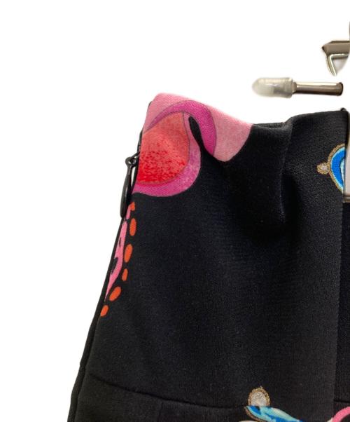 LEONARD（レオナール）LEONARD (レオナール) スカートセットアップ ブラック×ピンク サイズ:SIZE XLの古着・服飾アイテム