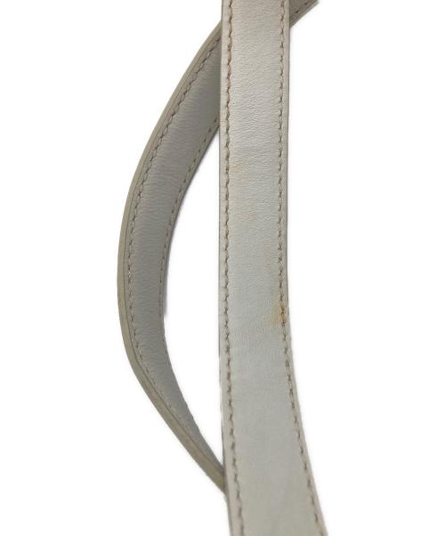 TOD'S（トッズ）TOD'S (トッズ) マルチポケットハンドバッグ ホワイトの古着・服飾アイテム