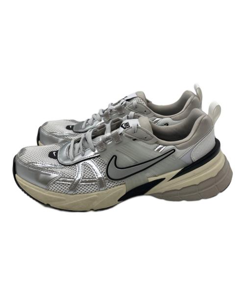 NIKE（ナイキ）NIKE (ナイキ) V2K RUN SUMMIT WHITE/METALLIC SILVE サイズ:28の古着・服飾アイテム