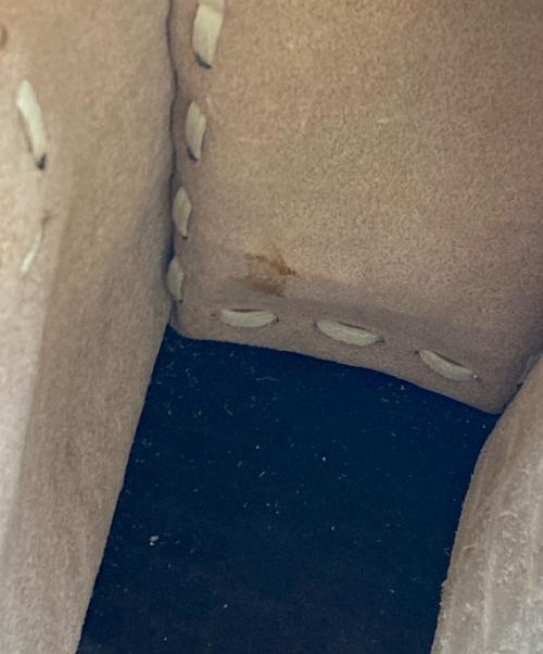 Carving Tribes（カービングトライブス）CARVING TRIBES (カービングトライブス) ハンドバッグ アイボリーの古着・服飾アイテム