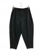 HOMME PLISSE ISSEY MIYAKEオム プリッセ イッセイ ミヤケ）の古着「プリーツパンツ」｜ブラック