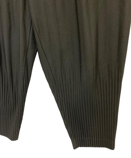 HOMME PLISSE ISSEY MIYAKE（オム プリッセ イッセイ ミヤケ）HOMME PLISSE ISSEY MIYAKE (オム プリッセ イッセイ ミヤケ) プリーツパンツ ブラック サイズ:2の古着・服飾アイテム