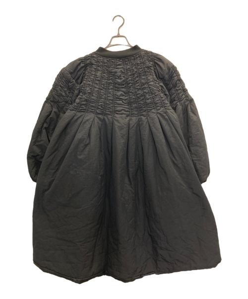 lanan（ラナン）lanan (ラナン) ボリュームスリーブキルティングワンピースブルゾン ブラック サイズ:FREEの古着・服飾アイテム