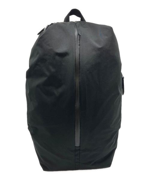 LIBERAL（リヴェラル）LIBERAL (リヴェラル) Egg Pack ブラックの古着・服飾アイテム