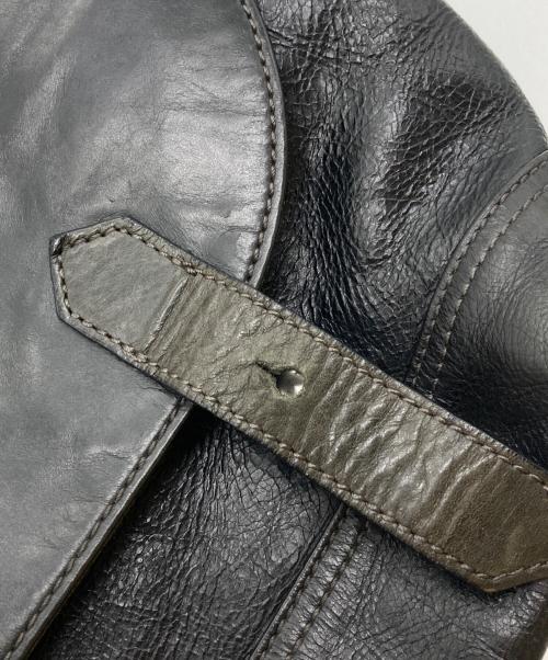 PAUL SMITH（ポールスミス）Paul Smith (ポールスミス) レザーメッセンジャーバッグ ブラックの古着・服飾アイテム