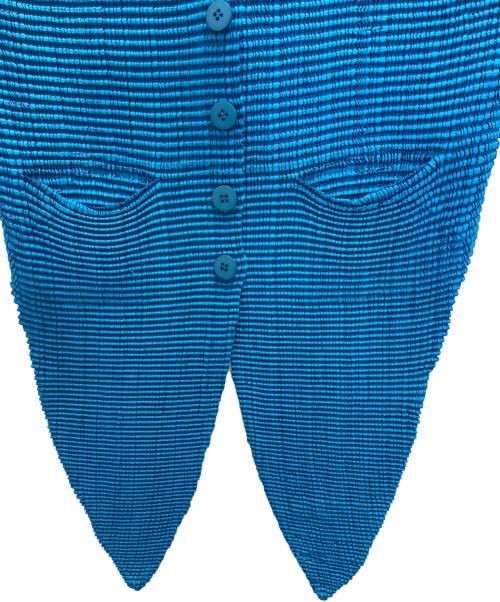 ISSEY MIYAKE（イッセイミヤケ）ISSEY MIYAKE (イッセイミヤケ) プリーツベスト ブルー サイズ:Ⅼの古着・服飾アイテム