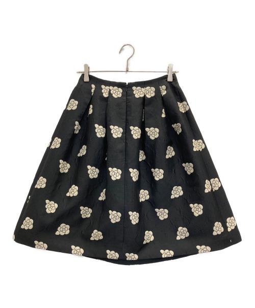 M'S GRACY（エムズグレイシー）M'S GRACY (エムズグレイシー) フラワーモチーフ フレアスカート ブラック サイズ:38の古着・服飾アイテム