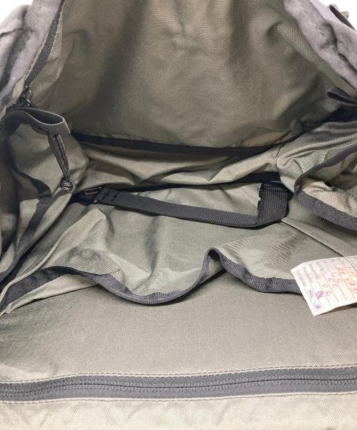 MYSTERY RANCH（ミステリーランチ）MYSTERY RANCH (ミステリーランチ) INVADERメッセンジャーバッグ ブラックの古着・服飾アイテム