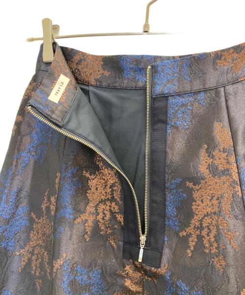 FRAY ID（フレイ アイディー）FRAY ID (フレイ アイディー) ラメジャガードフレアスカート ネイビー サイズ:1の古着・服飾アイテム