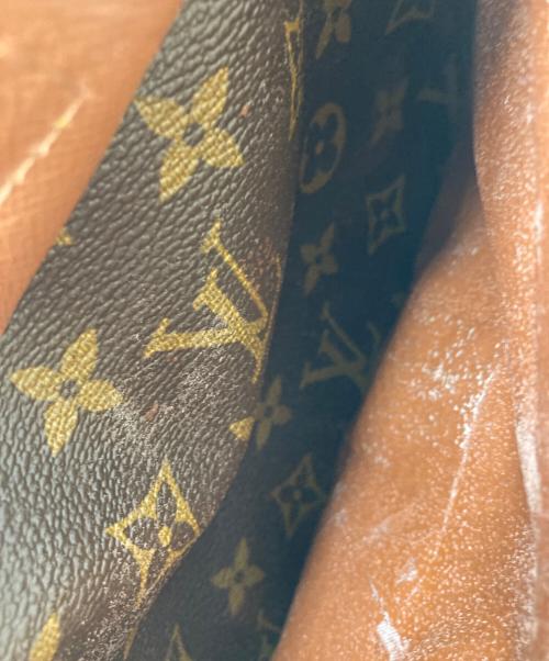 LOUIS VUITTON（ルイ ヴィトン）LOUIS VUITTON (ルイ ヴィトン) ショルダーバッグ ブラウンの古着・服飾アイテム