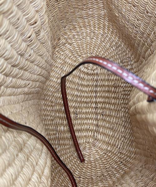 LOEWE（ロエベ）LOEWE (ロエベ) シェルバスケットバッグ ベージュの古着・服飾アイテム