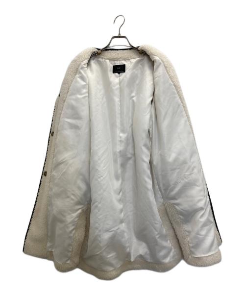 23区（ニジュウサンク）23区 (ニジュウサンク) パイピングボアコート ホワイト サイズ:38の古着・服飾アイテム