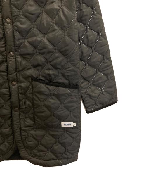 ARMEN（アーメン）ARMEN (アーメン) キルティングノーカラーコート ブラックの古着・服飾アイテム